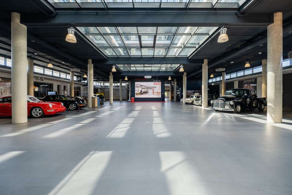 V8 Hotel Koeln At Motorworld Nội địa bức ảnh